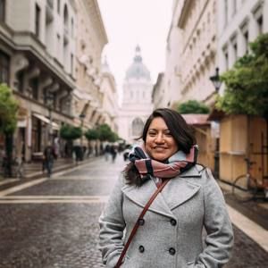 Meet your Posher, Celia